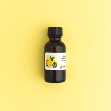 Lemon Essential Oil - 100% Pure fragrance oil bottle - Zoom Media 1